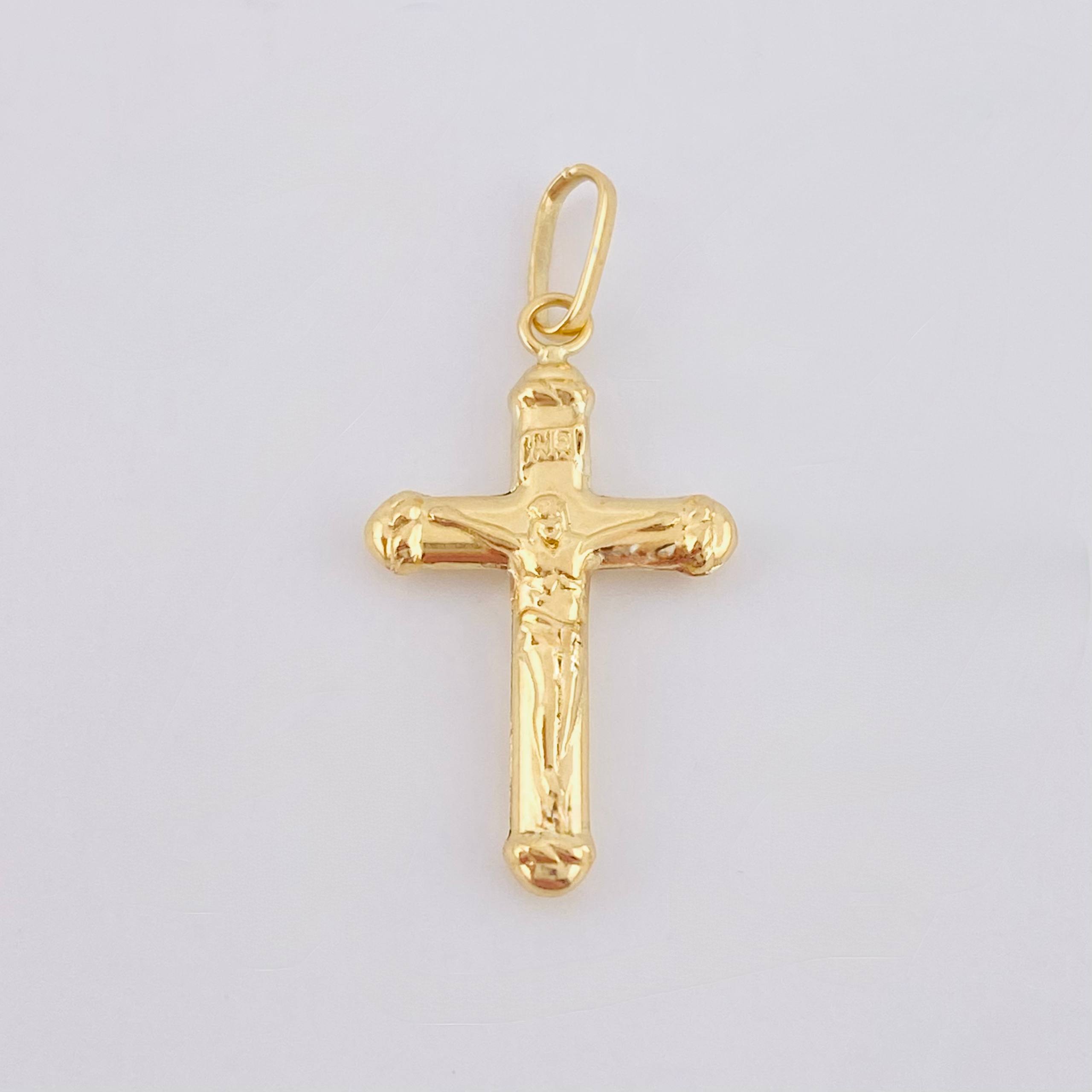 Dije Cruz Cristo 0.65gr / 2.8cm / Oro Amarillo 18K