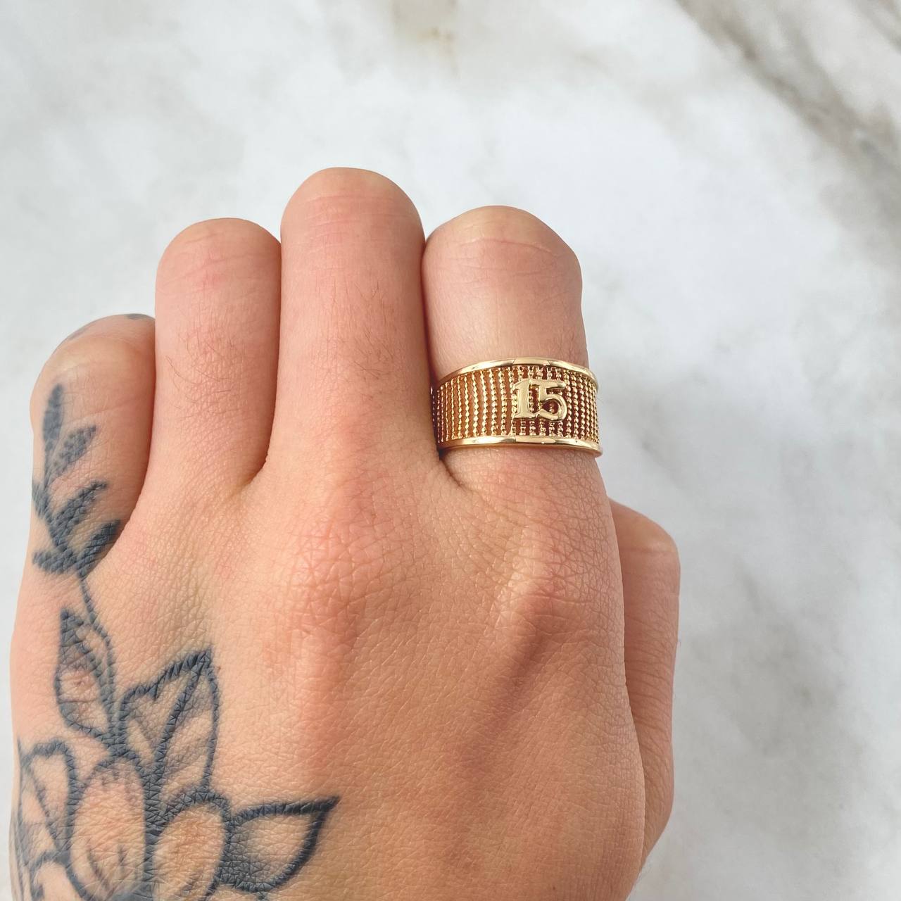 Anillo Malla Quinces 3.4gr / T6 1/4 / Oro Amarillo 18K