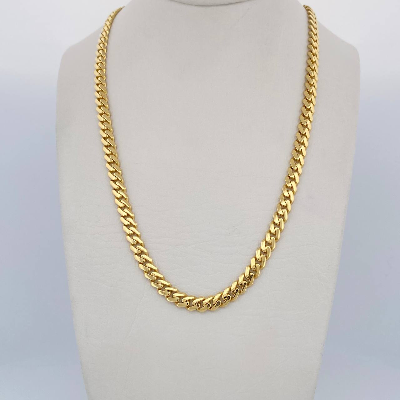 Cadena Cubana Infinito 19.7gr / 60cm / Oro Amarillo +4 18K $