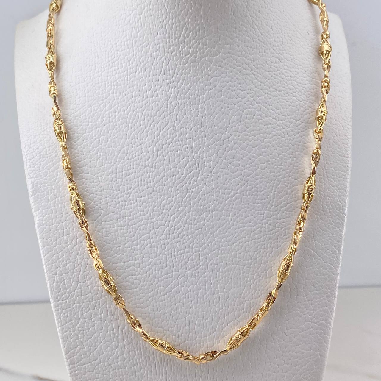 Cadena Rustica Dubai 34.75gr / 60cm / 4mm Oro Amarillo 18K $