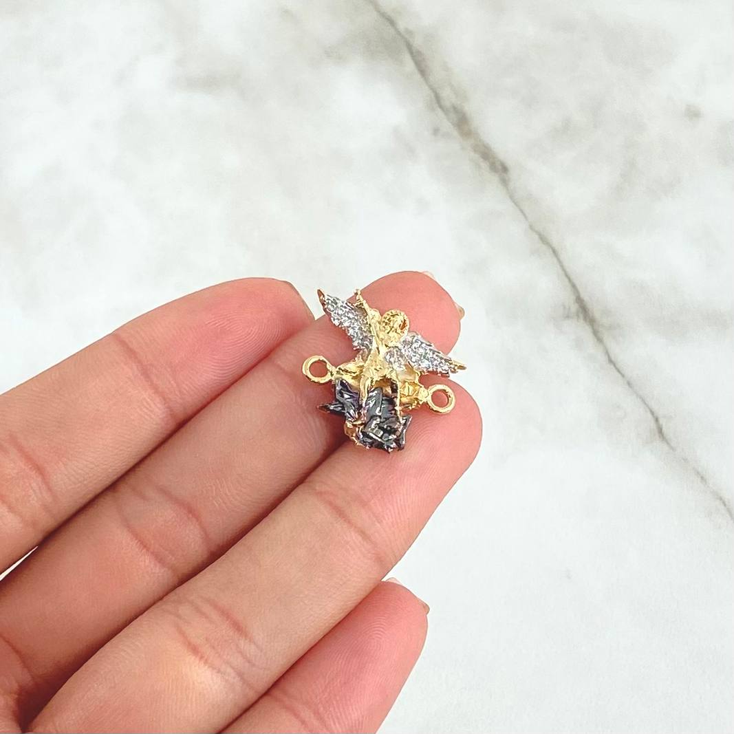 Herraje San Miguel Arcangel 2.9gr / 1.8cm / Circones Blancos Oro Amarillo 18K ©
