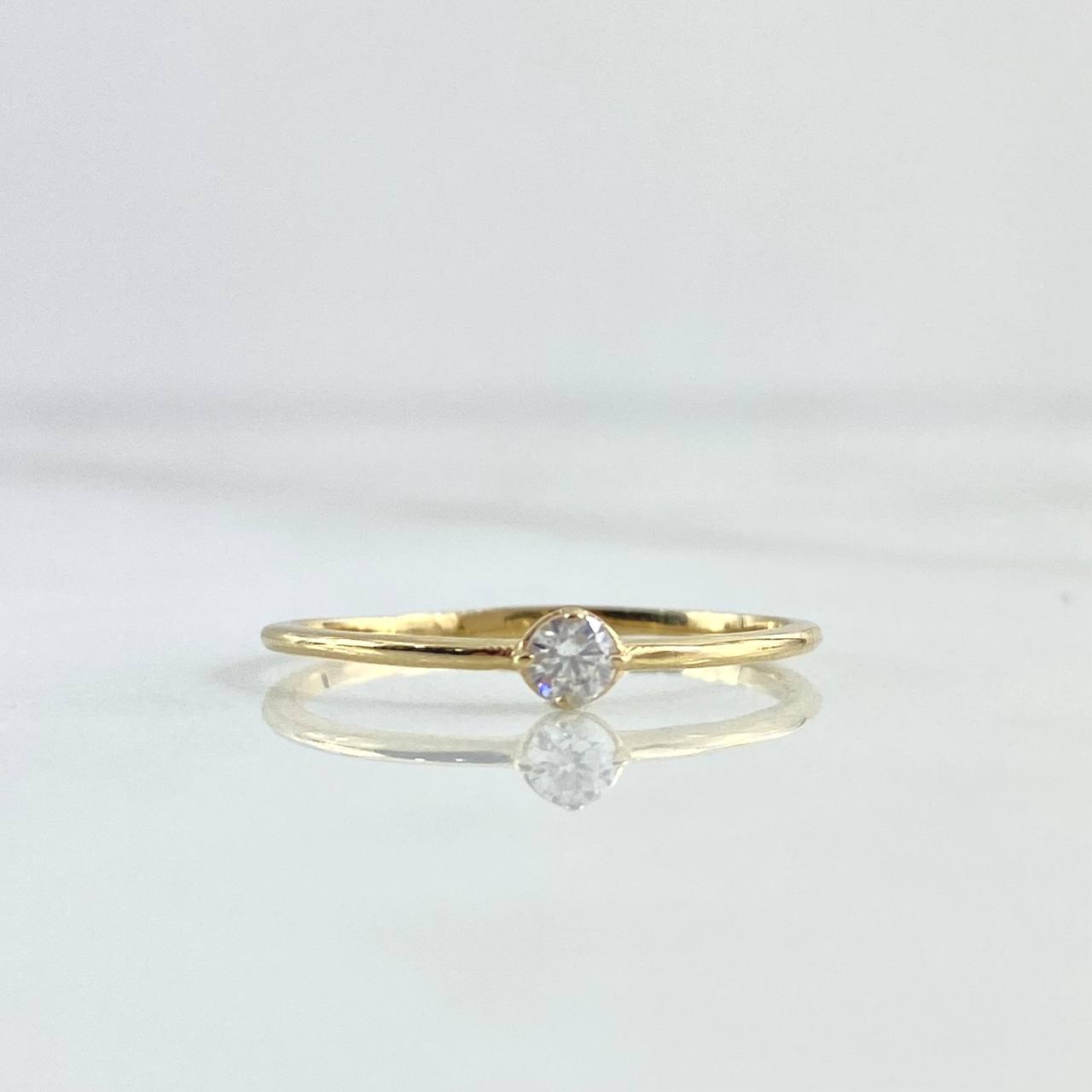 Anillo Solitario Fino 1.15gr / T7 1/4 / Circon Blanco Oro Amarillo 18K ©