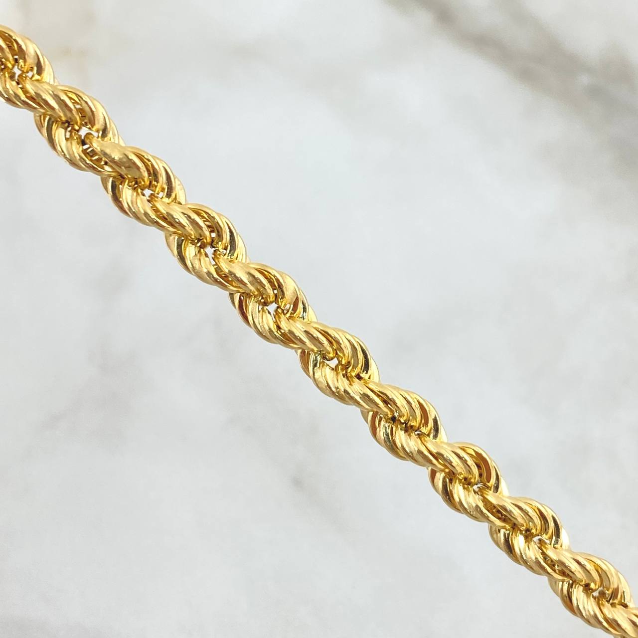 Pulso Lazo 6.3gr / 21.5cm / 5.4mm Oro Amarillo +3 18K