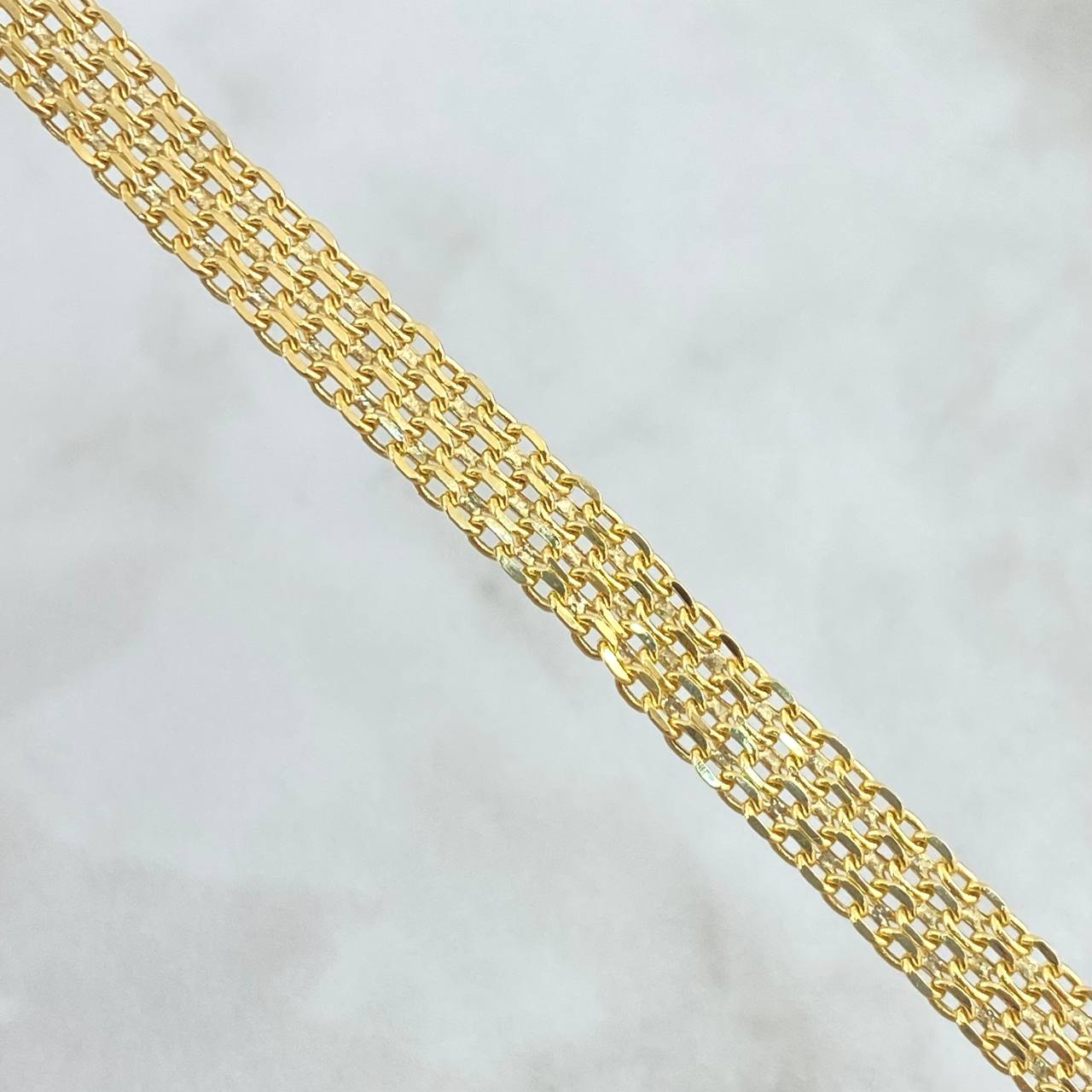 Pulso Chino 7.55gr / 20.5cm / 6mm Oro Amarillo +0 18K
