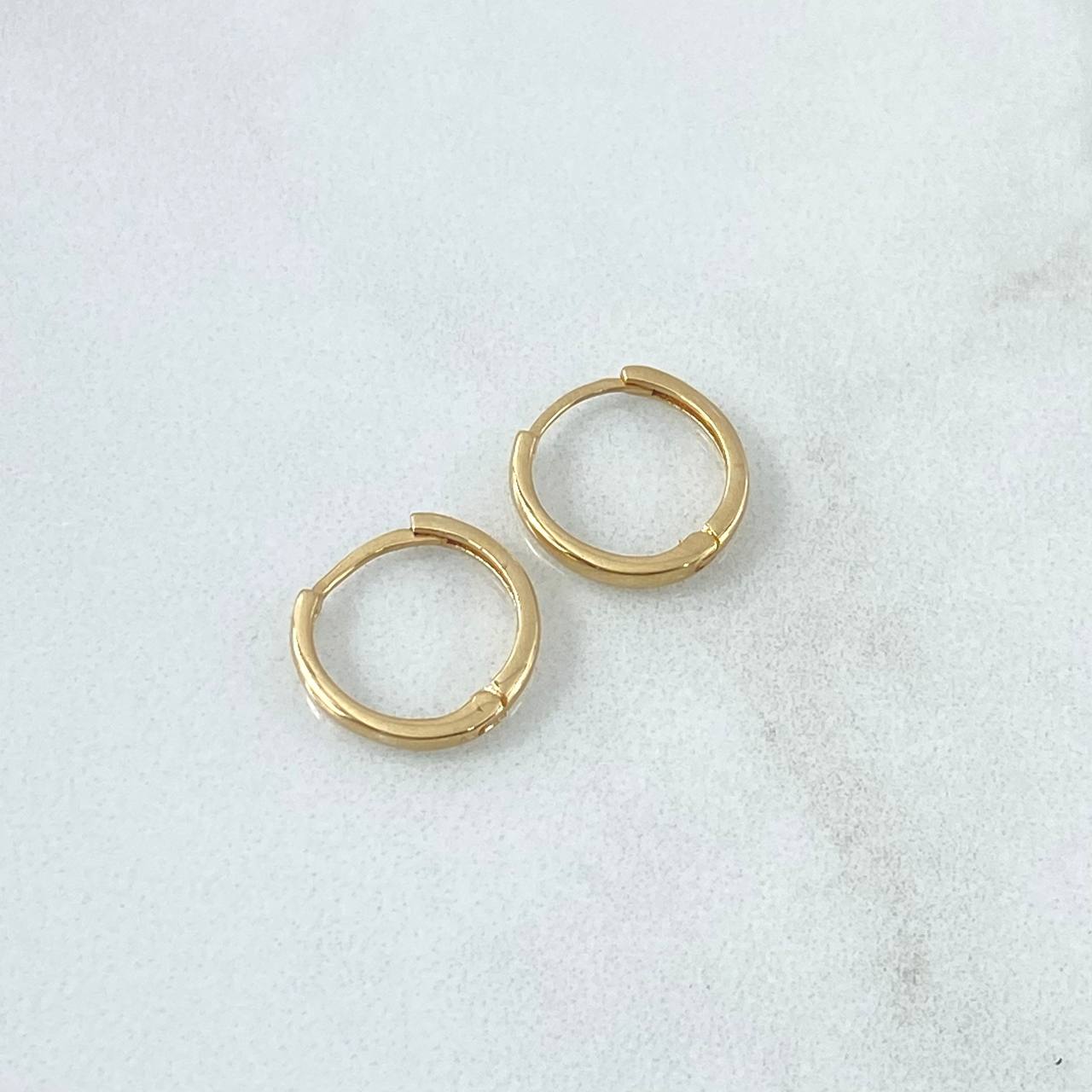 Candongas Kona 1.15gr / 1.2cm / Lisas Oro Amarillo 18K