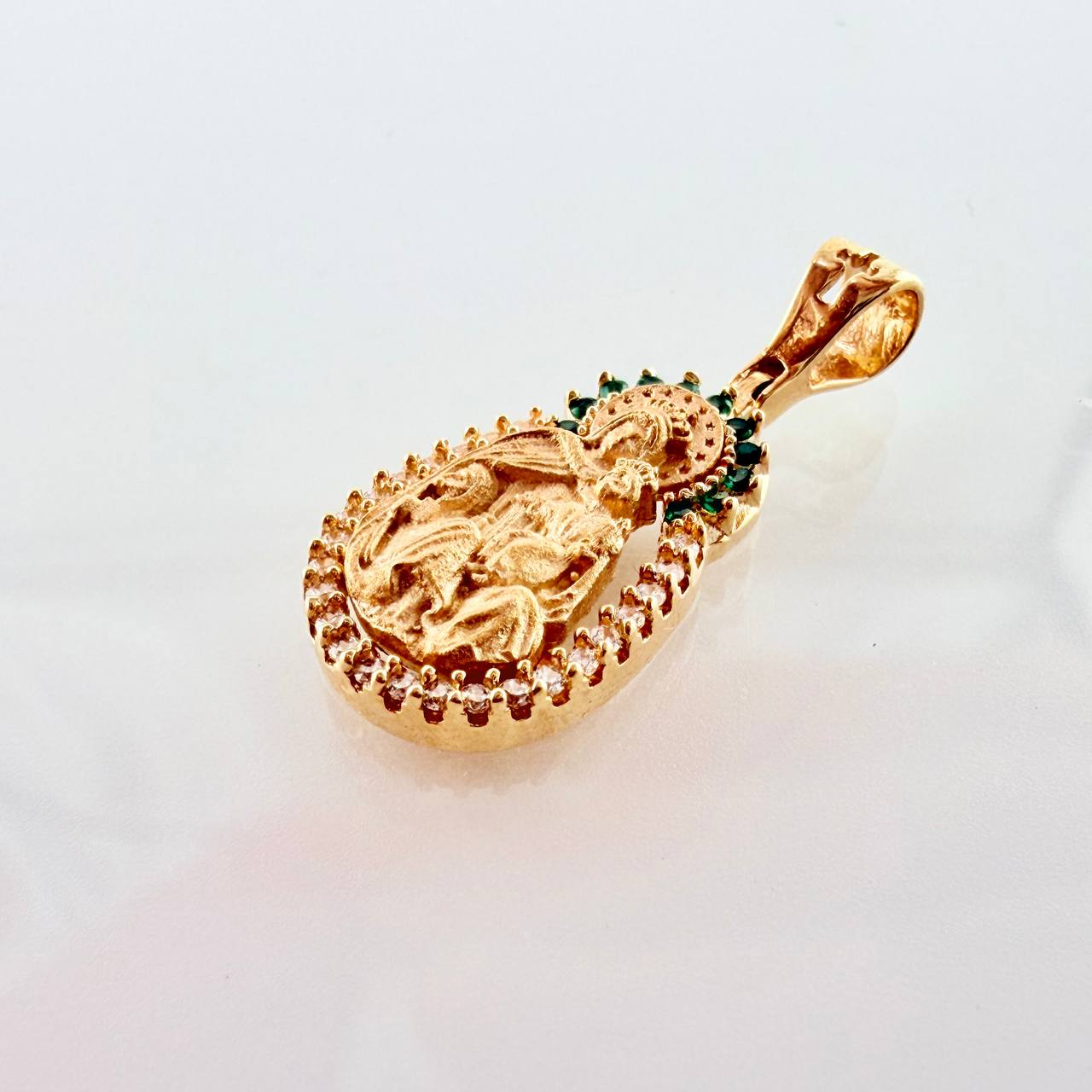 Dije Virgen Del Carmen 2.5gr / 2.6cm / Oro Amarillo 18K ©