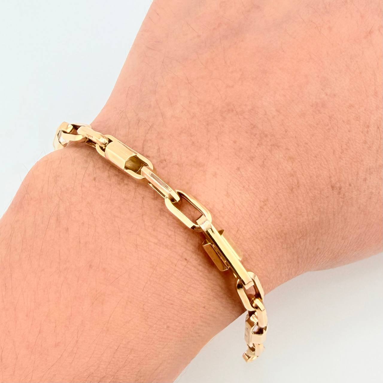 Pulso Rustico 6.85gr / 21.5cm / 5mm Oro Amarillo +4 18K ©