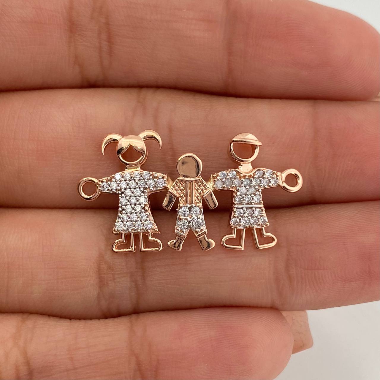 Herraje Familia 2.5gr / 3cm /  Dos Oros  18K %