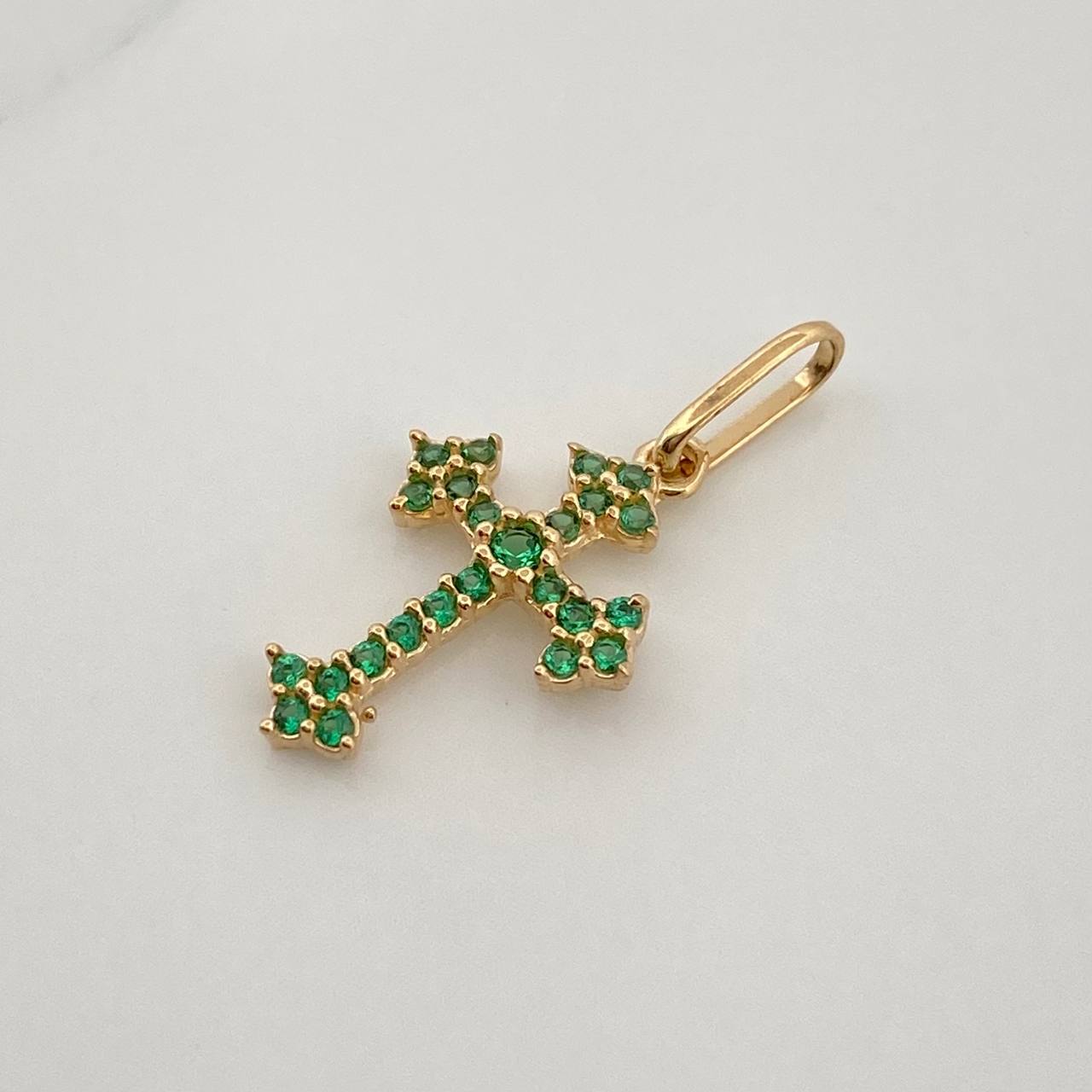 Dije Cruz Gotica 0.6gr / 2cm / Oro Amarillo 18K %