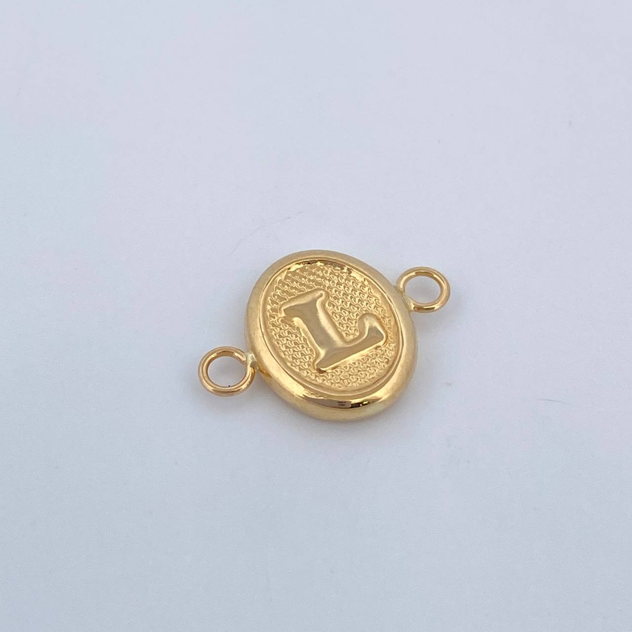 Herraje Letra L 0.4gr / 1.6cm / Oro Amarillo 18K &