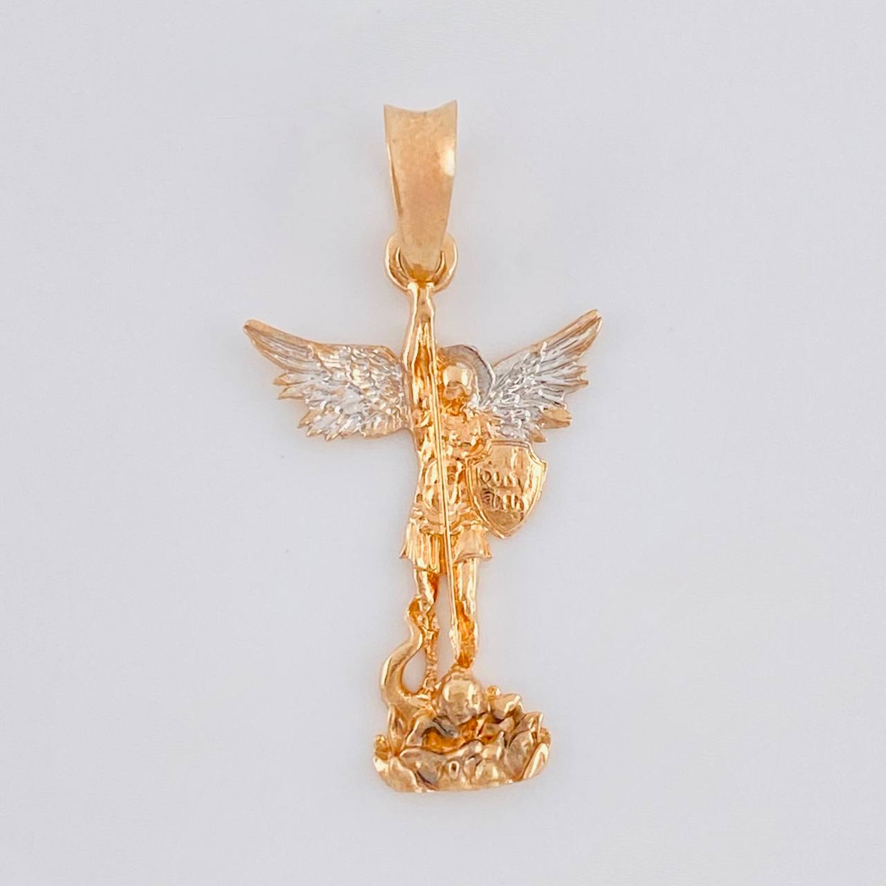 Dije San Miguel Arcangel 1.15 g / 2.7 cm Dos Oros Blanco Rosa 18K