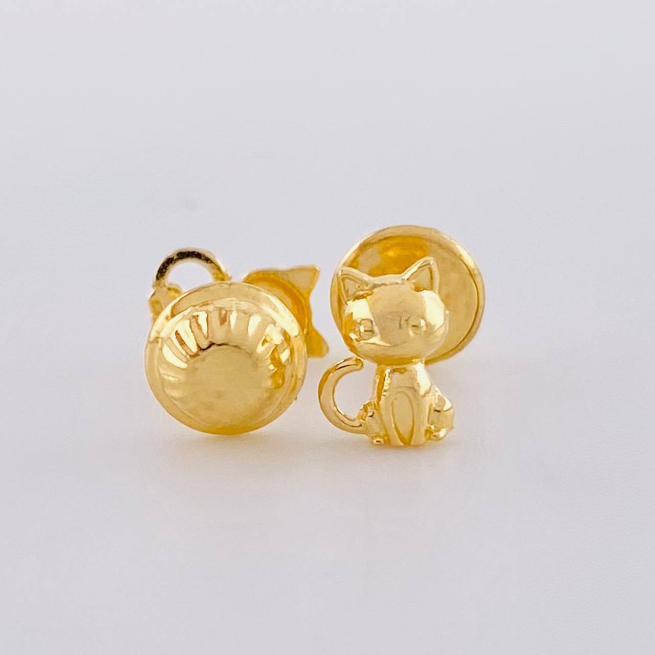Topos Gato 0.75 g / 6.55 mm Oro Amarillo 18K