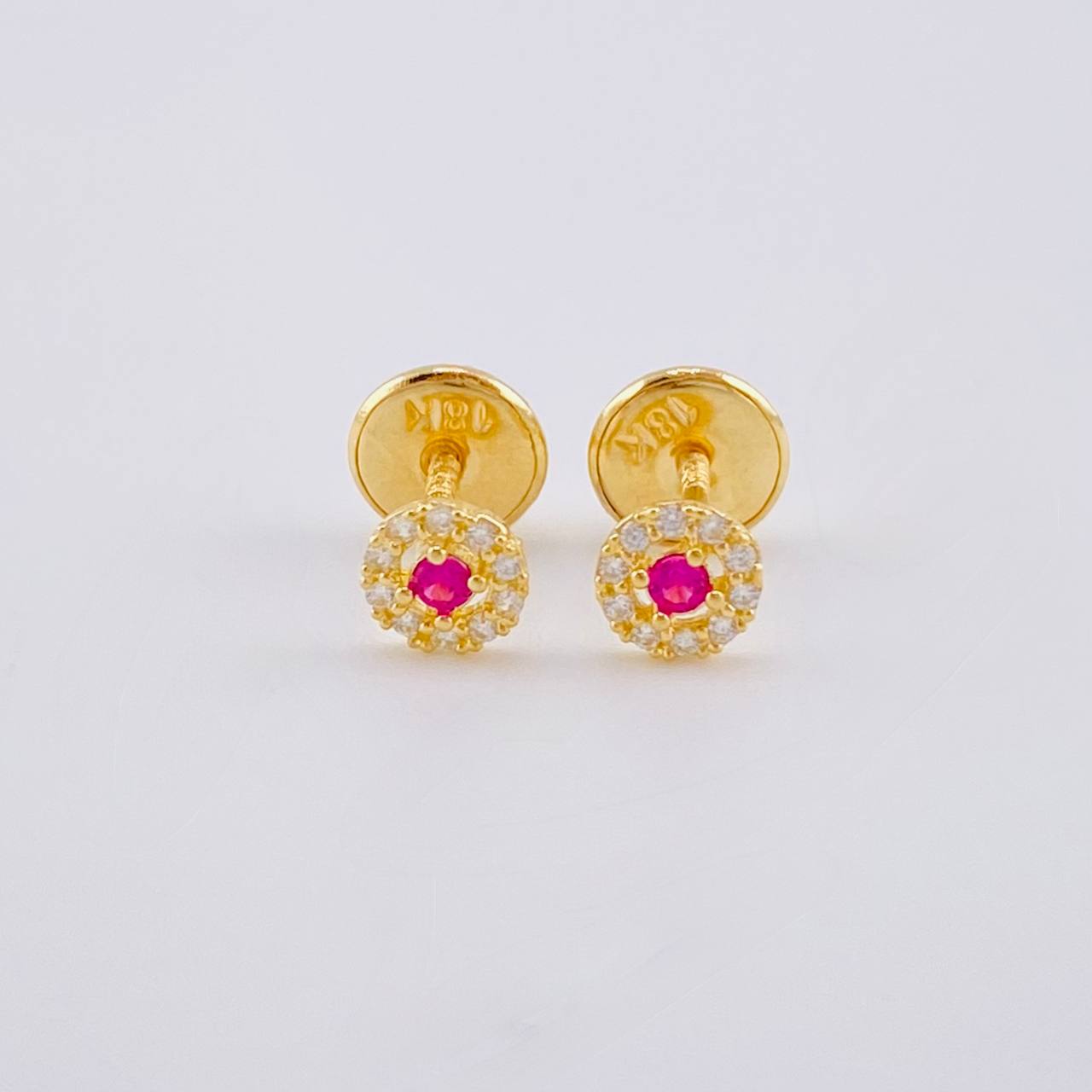Topos Tupido Rojo 0.6 g / 8.4 mm Oro Amarillo 18K