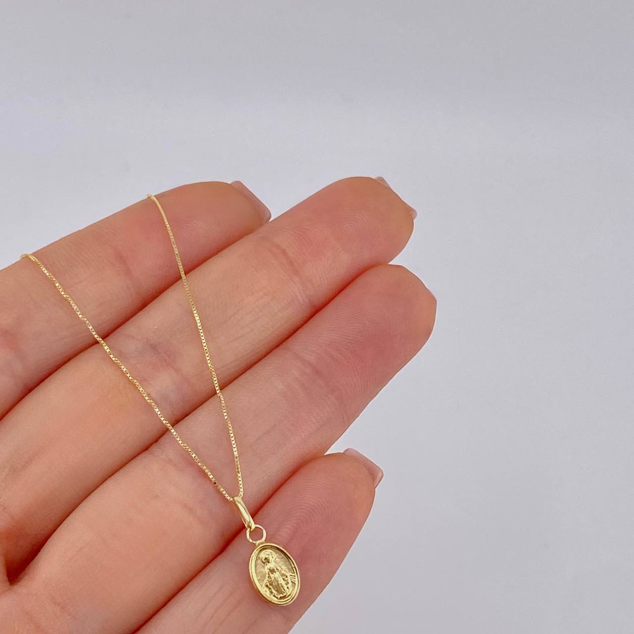 Set Cadena Veneciana + Dije Virgen Milagrosa / 1.25 g / 50.3 cm Oro Amarillo 18K