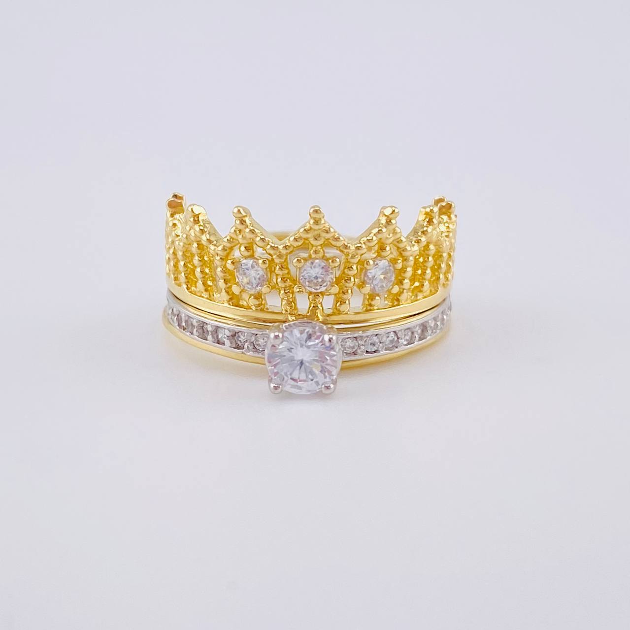 Anillo Solitario Corona 4.4 g / T4 Oro Amarillo 18K