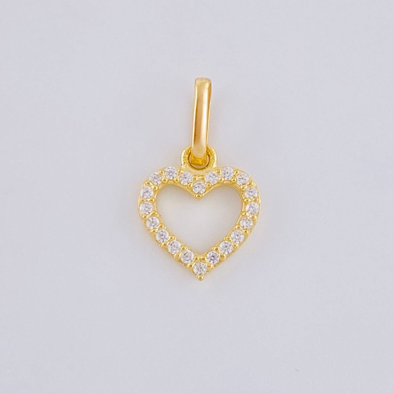 Dije Silueta Corazón 0.6 g / 1.5 cm Oro Amarillo 18K