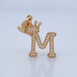 Dije Letra M Corona 1.9gr / 2.8cm / Oro Amarillo 18K &