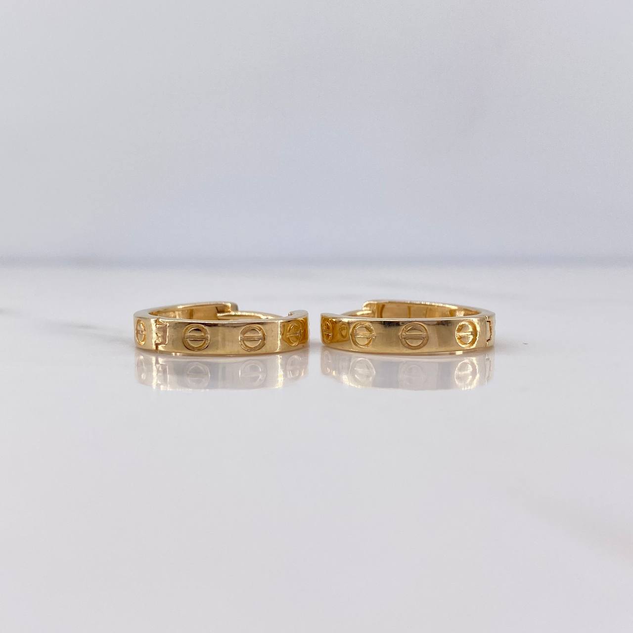 Candongas Tornillo 4gr / 1.7cm / Oro Amarillo 18K $