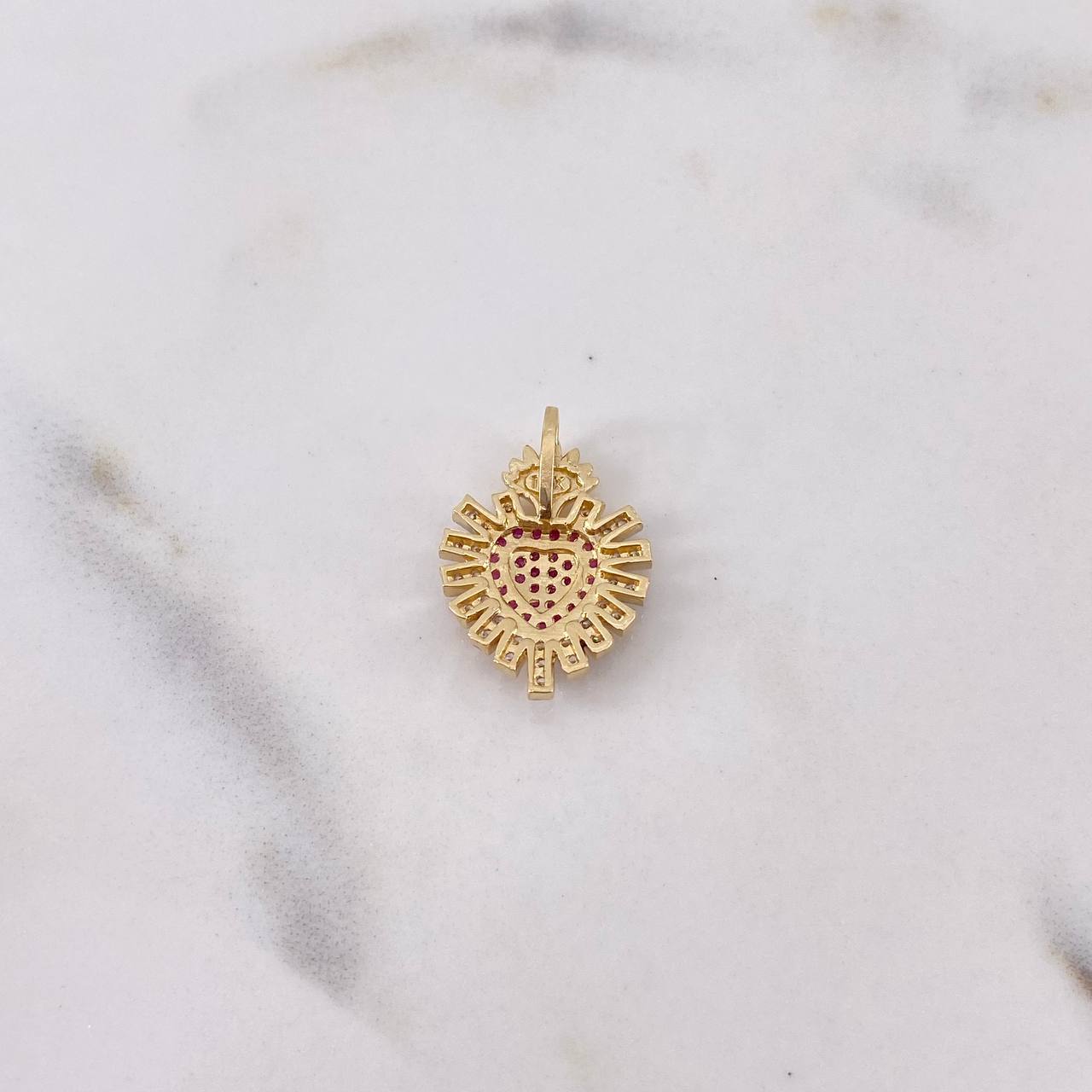 Dije Piña Corazon 2.05gr / 1.9cm / Circones Fucsias Blancos Dos Oros Amarillo Blanco 18K $
