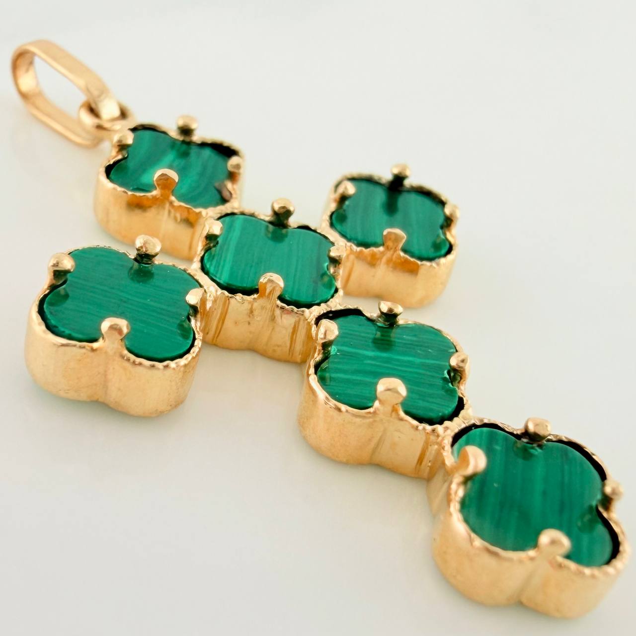 Dije Trebol 2.5gr / 3.6cm / Oro Amarillo Nac.Esp. 18K %