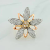 Anillo Flor 9.4gr / T6 1/4 / Tres Oros  18K $