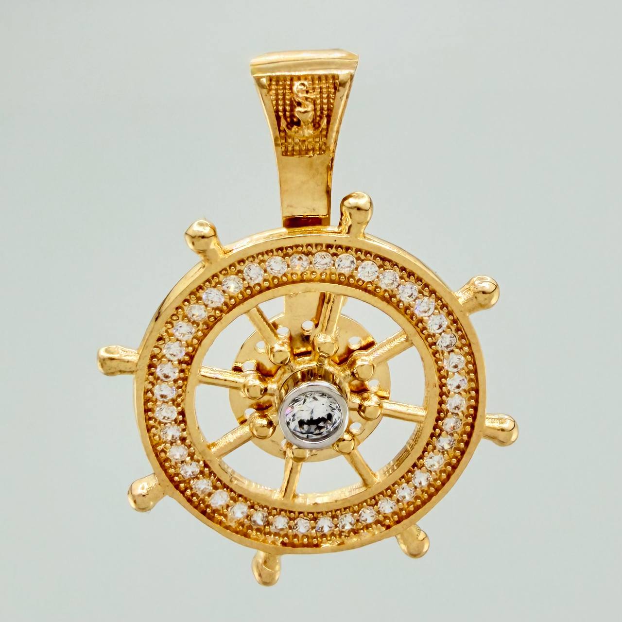 Dije Timon 4.8gr / 3cm / Dos Oros Amarillo Blanco 18K