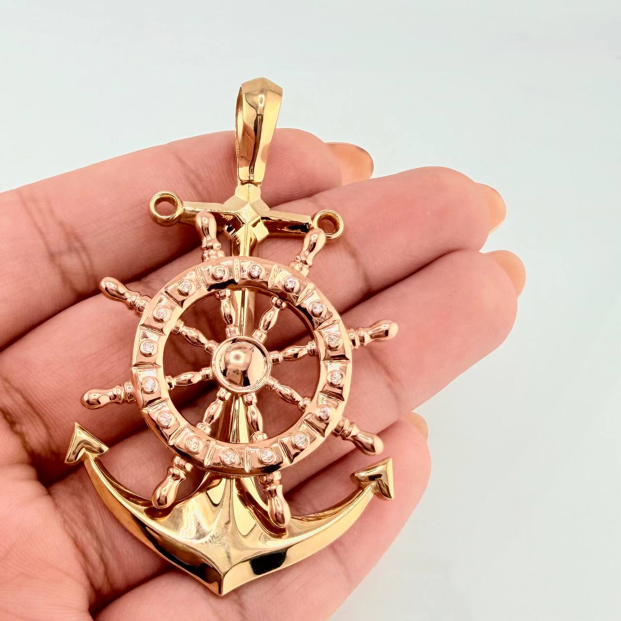 Dije Ancla Timon Movil 15.35gr / 6.5cm / Dos Oros Amarillo Rosa 18K