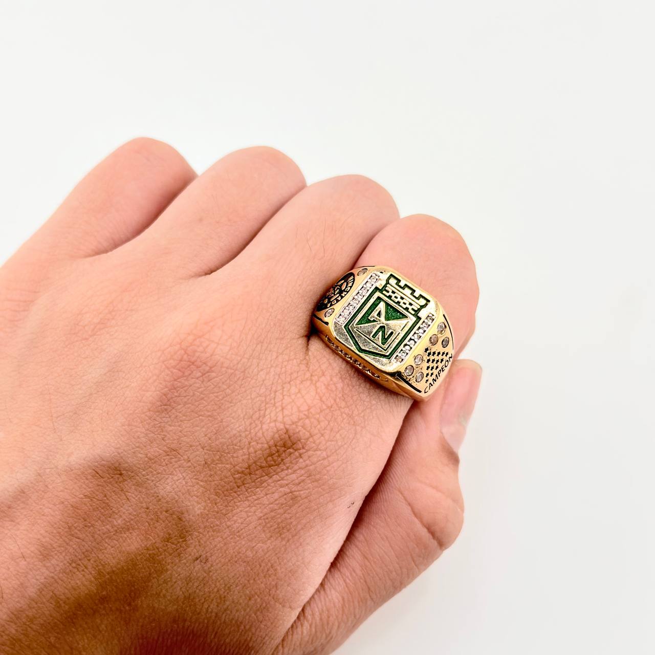 Anillo Atletico Nacional 12.8gr / T10 / Oro Amarillo 18K *