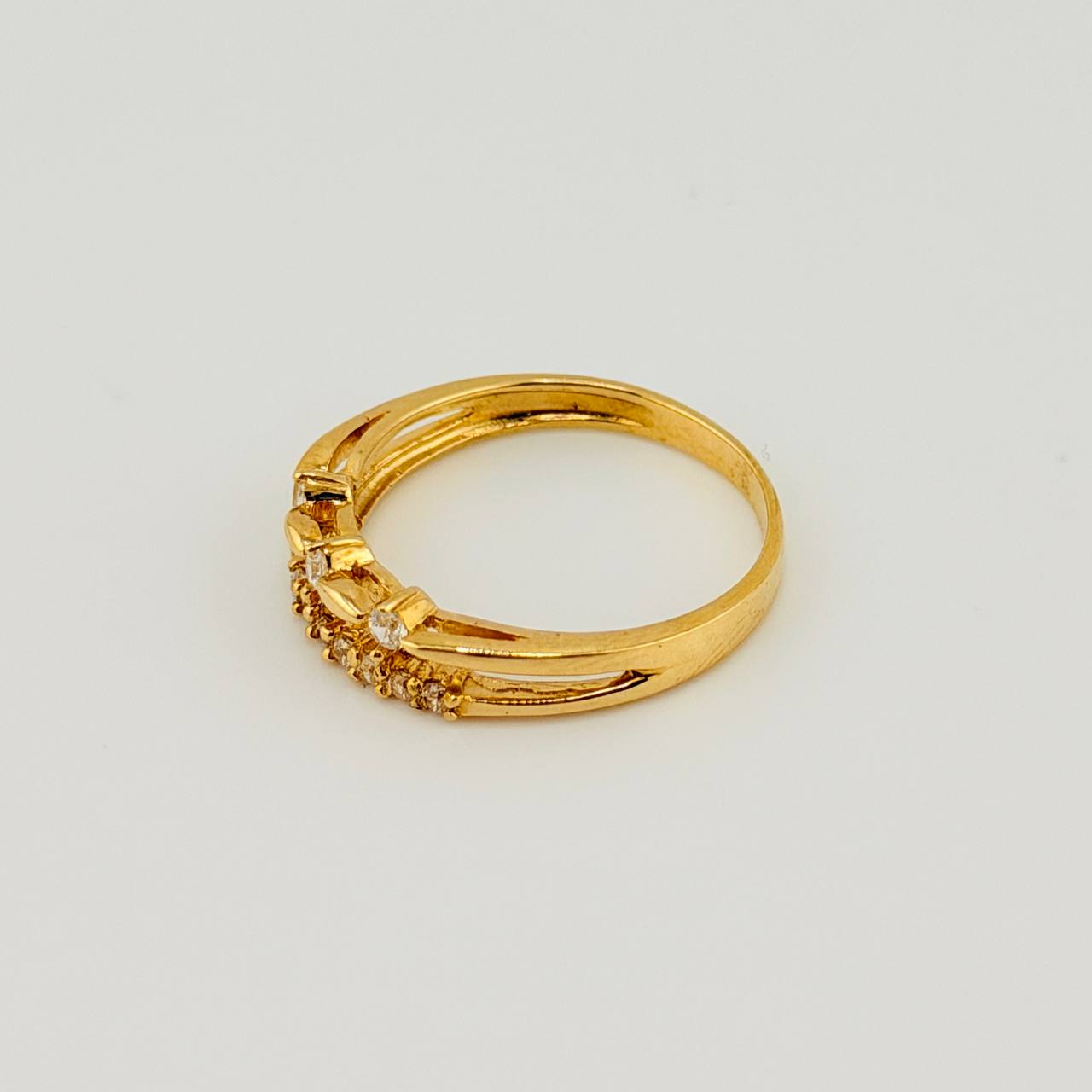 Anillo Tupido Delicado 2.9gr / T7 1/2 / Oro Amarillo 18K *