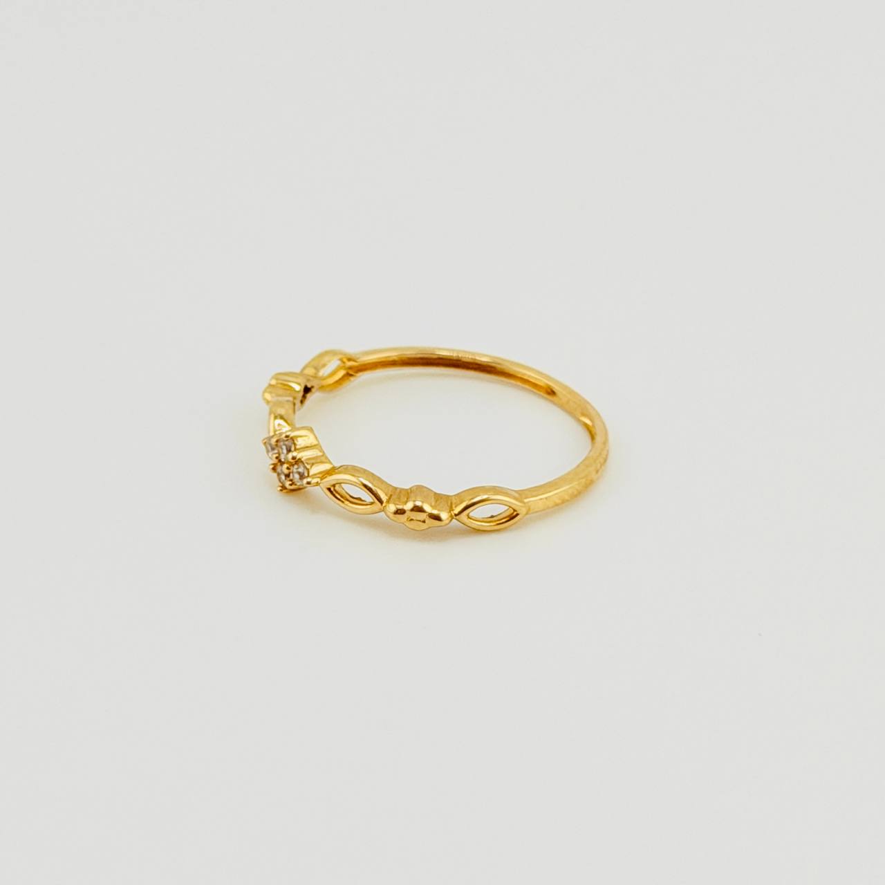 Anillo Nudo De Vida 1.25gr / T7 / Oro Amarillo 18K ©