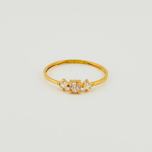 Anillo Trío Solitario 0.75gr / T5 / Oro Amarillo 18K *
