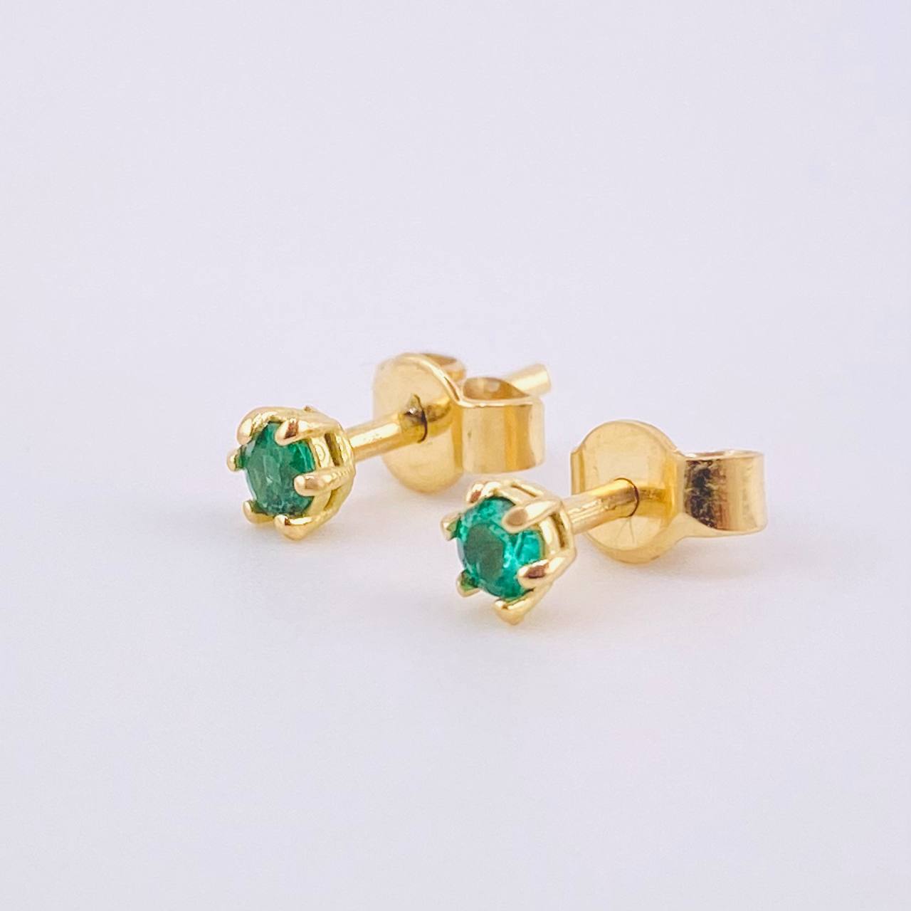 Topos Cesta Esmeraldas 30pts 0.95gr / 4mm Oro Amarillo 18K ©