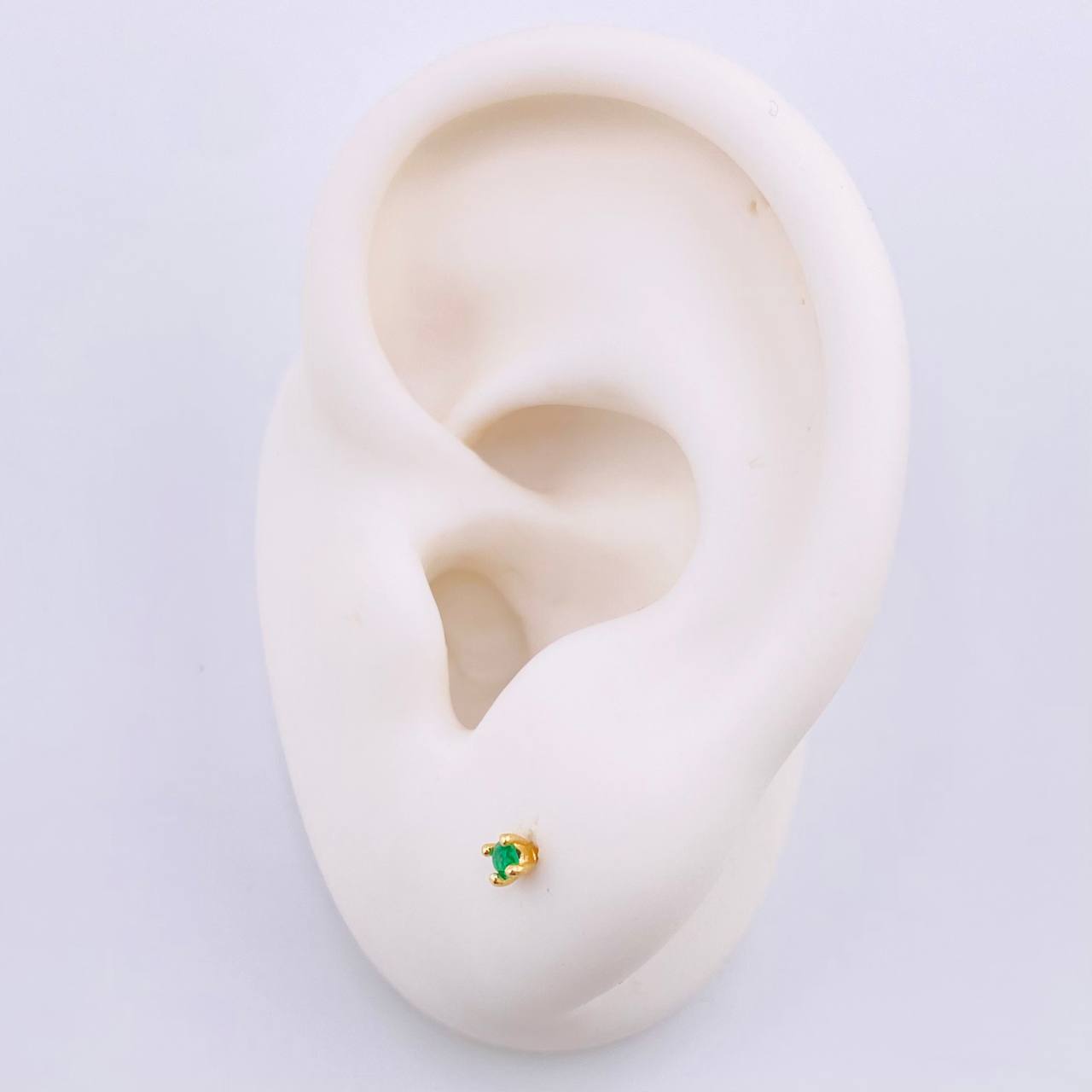 Topos Chispa Esmeraldas 7pts 0.7gr / 2mm Oro Amarillo 18K ©