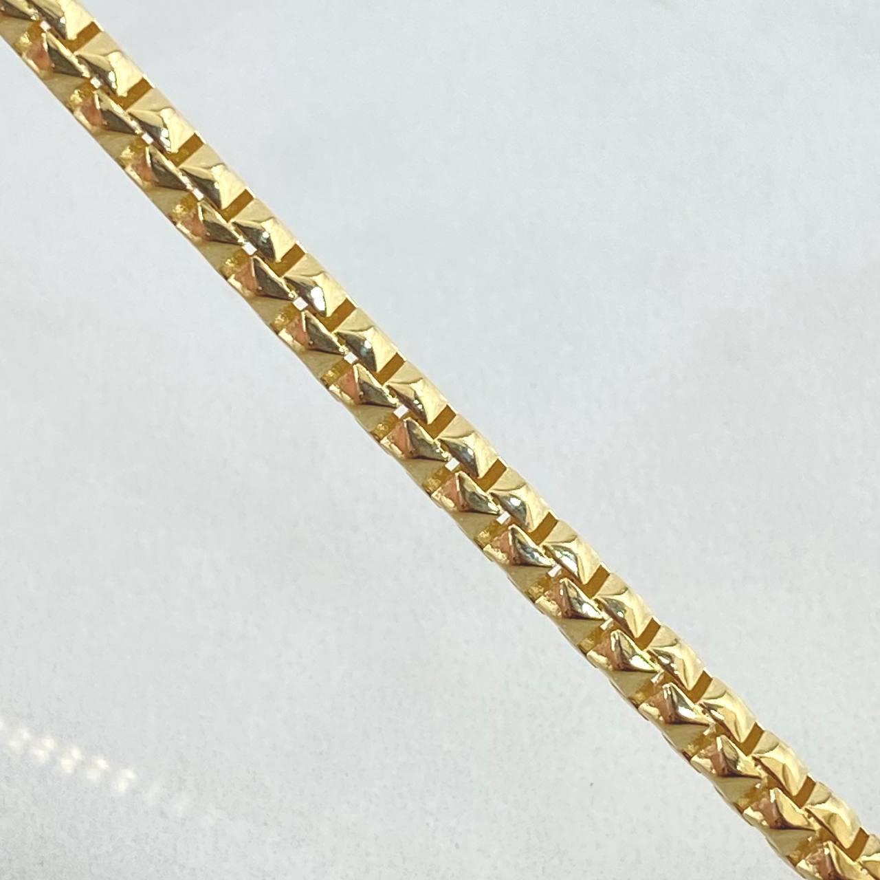 Cadena Veneciana Cubicular 23.85gr / 65cm / Oro Amarillo +4 18K (Oferta) ©