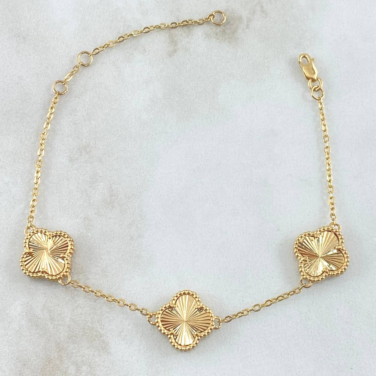 Pulso Aro Seguido Trébol VCyA Gradual 5.6gr / 16cm-16cm-20cm / 1.5mm Diamantado Punteado 3und Oro Amarillo Nac.Esp. 18K