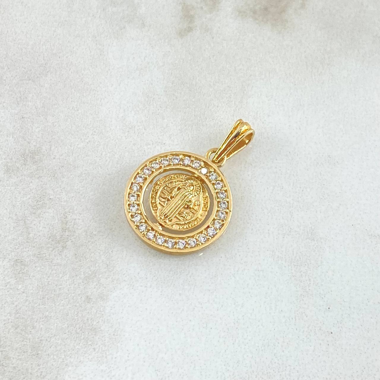 Dije San Benito En Aro Movil 2.2gr / 2.2cm / Circones Blancos Oro Amarillo 18K