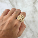 Anillo León 16.1gr / T10 1/2 / Relieve Circones Blancos Negros Oro Amarillo 18K