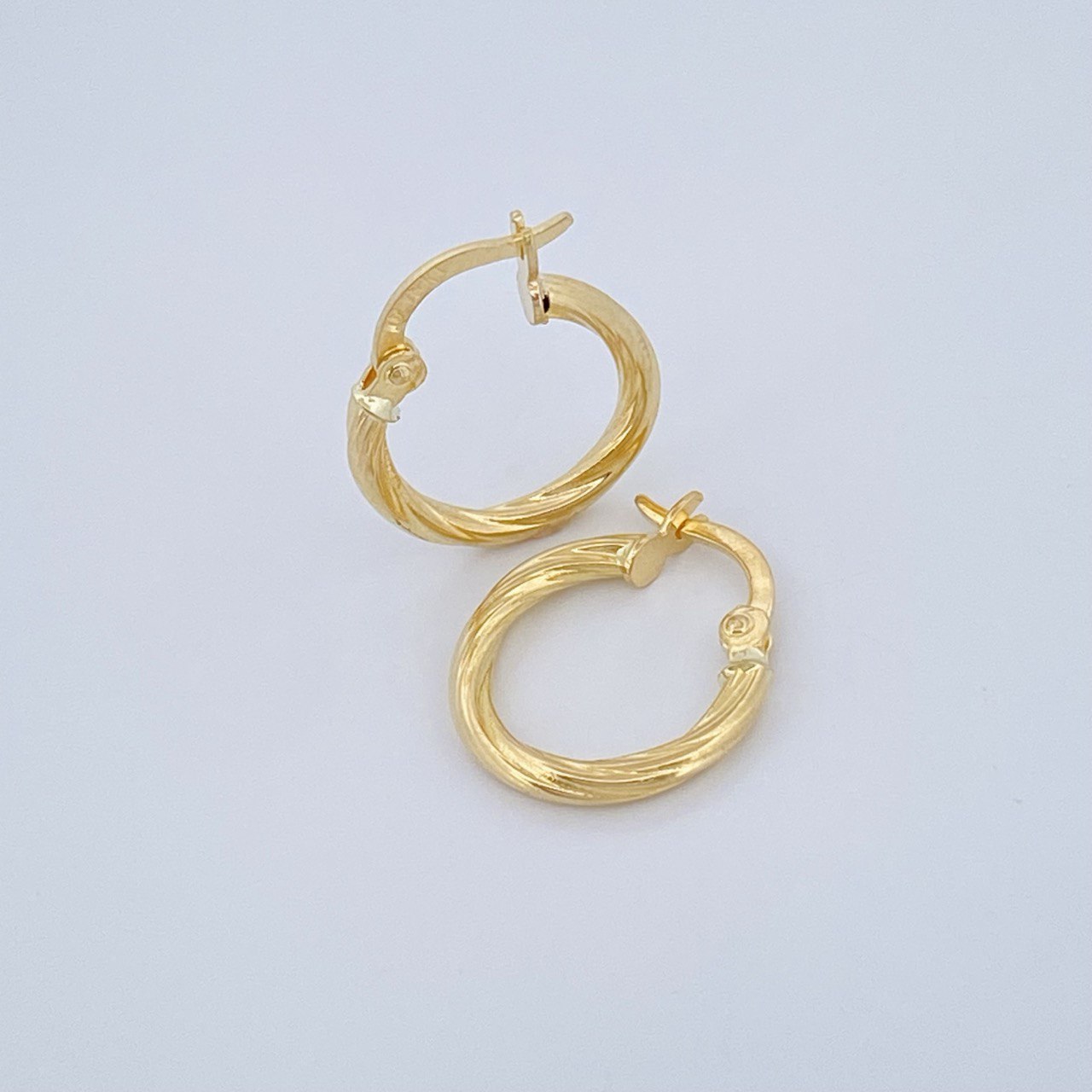Candongas Lore 1gr / 1.7cm / Oro Amarillo 18K &