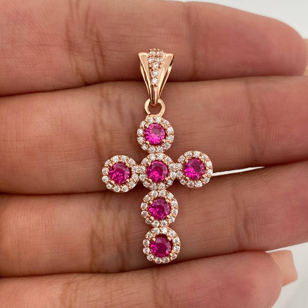 Dije Cruz Tupida 2.45gr / 3.3cm / Oro Rosa 18K $