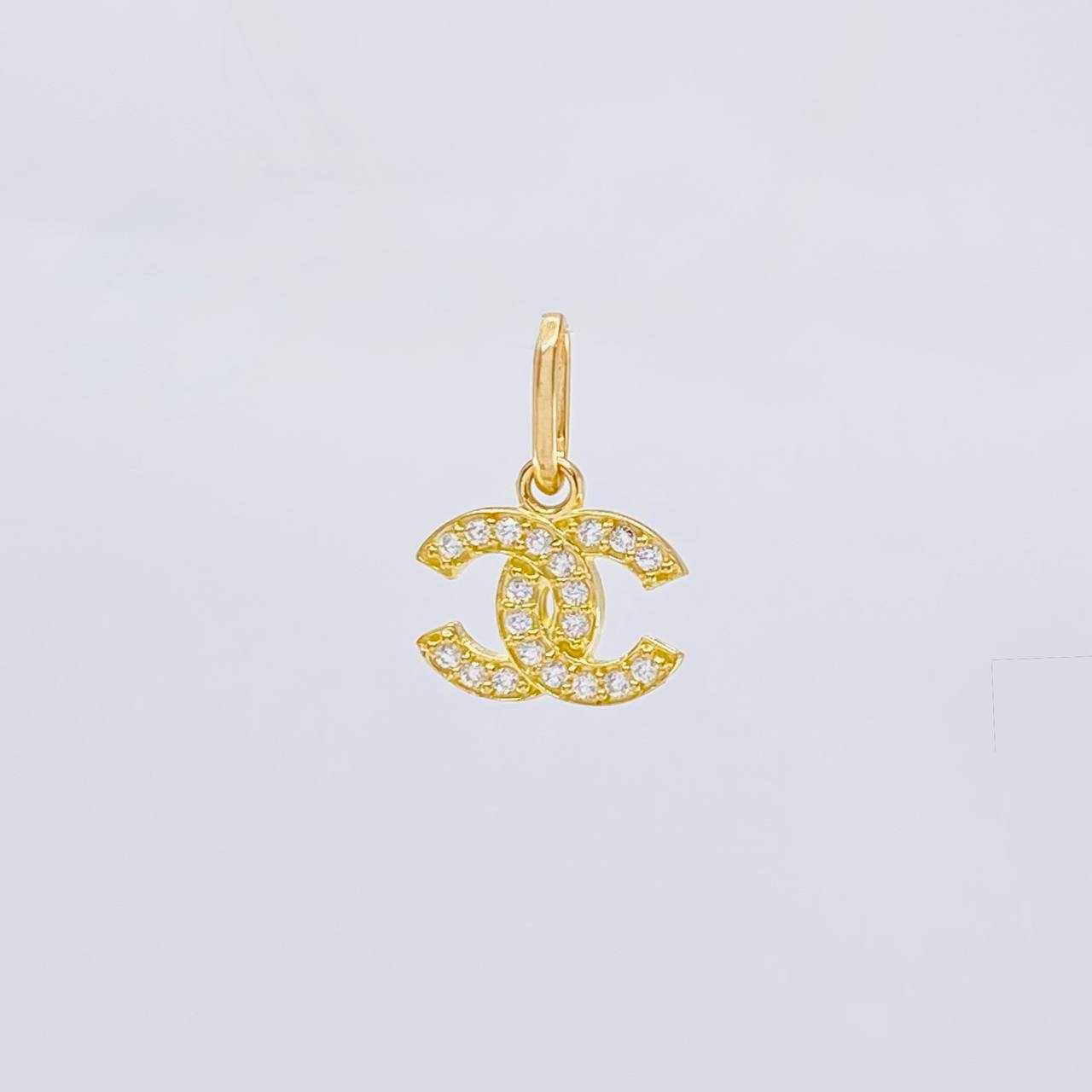 Dije Cc 0.65 g / 1.4 cm Oro Amarillo 18K