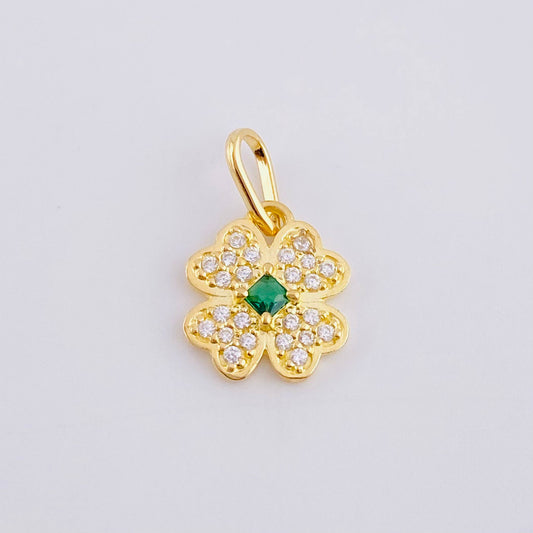 Dije Trebol 0.9 g / 1.5 cm Oro Amarillo 18K