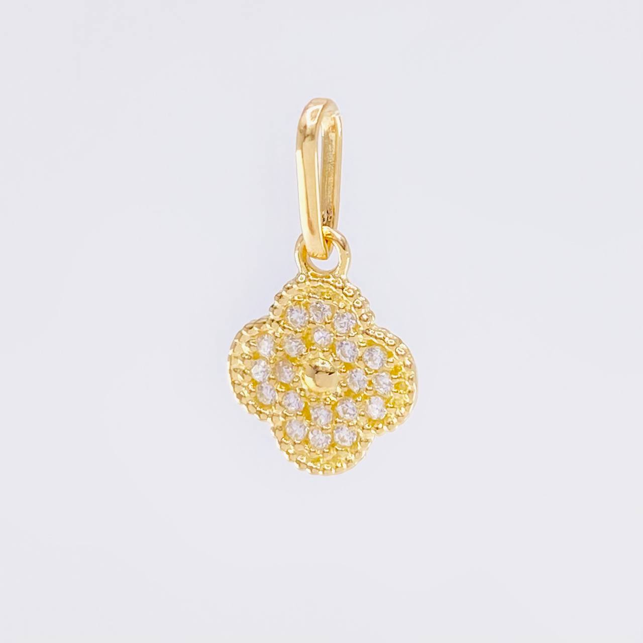 Dije Trebol 0.8 g / 1.5 cm Oro Amarillo 18K