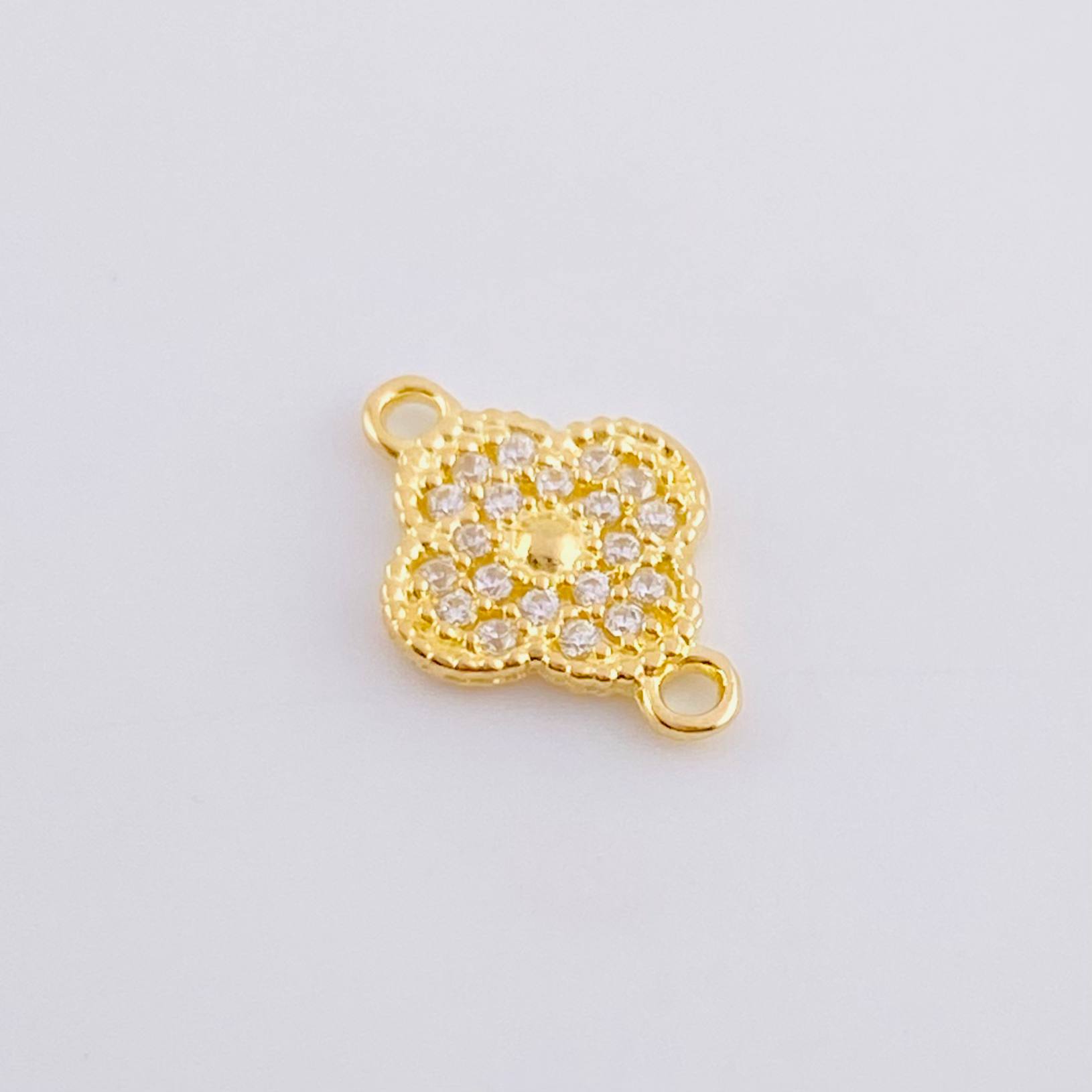 Herraje Trebol 0.75 g / 1.3 cm Oro Amarillo 18K