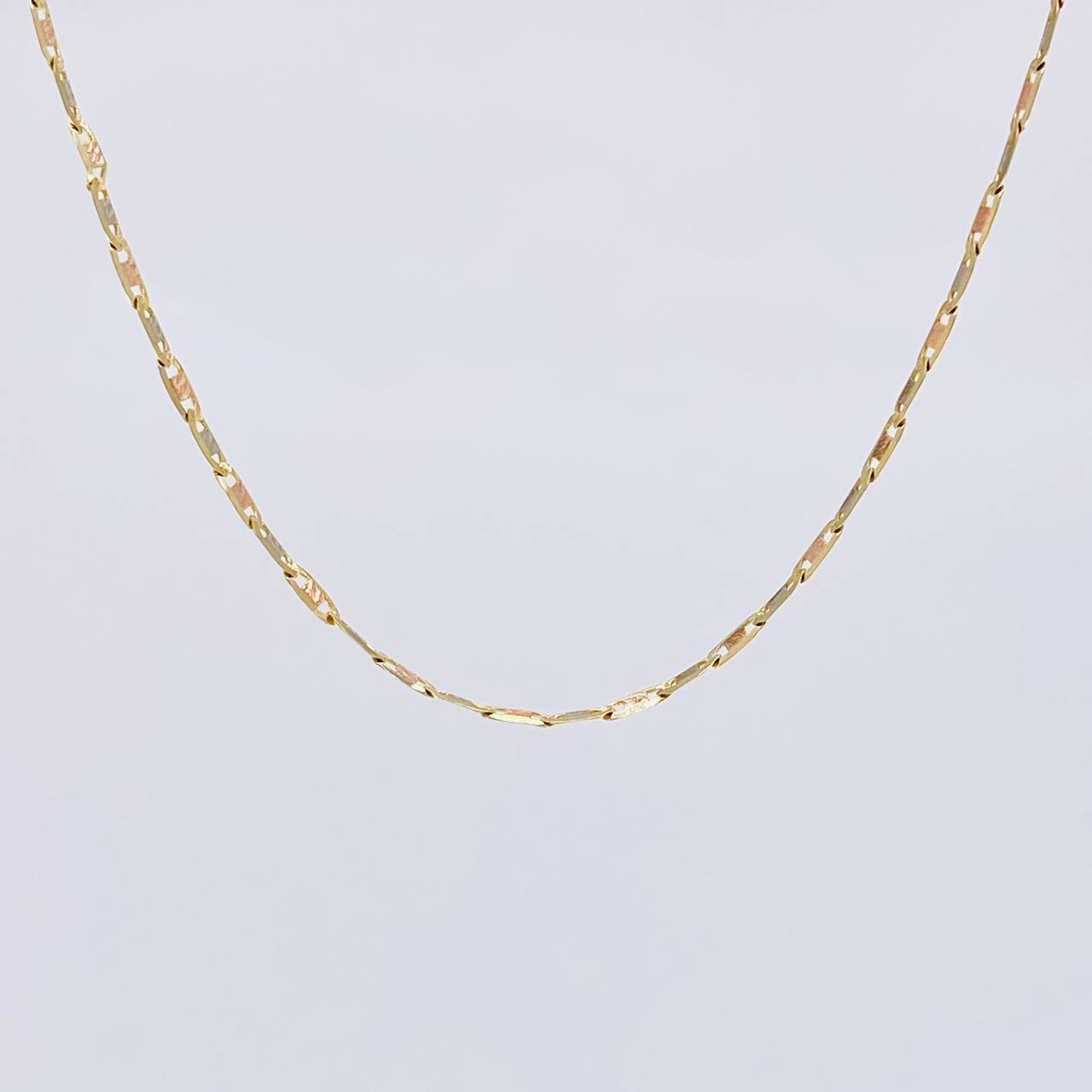 Cadena Plana Diamantada 2.85 g / 42 cm / 2.15 mm Tres Oros 18K