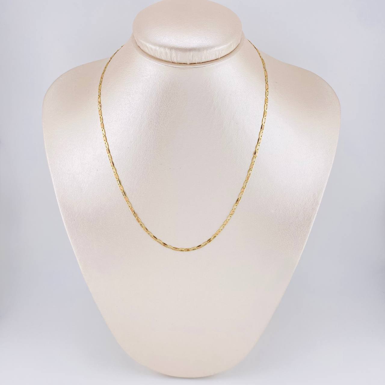Cadena Plana Diamantada 2.85 g / 42 cm / 2.15 mm Tres Oros 18K