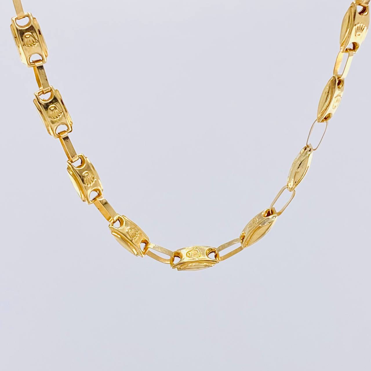 Cadena Rustica Corona 12.55 g / 63 cm / 5.6 mm Oro Amarillo 18K