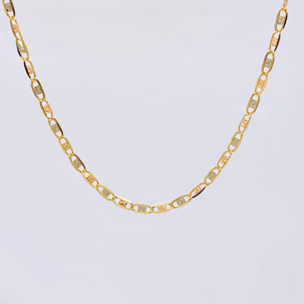 Cadena Plana Diamantada 7 g / 63 cm / 2.45 mm Tres Oros 18K