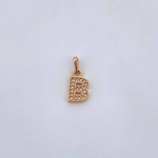 Dije Letra B 0.95gr / 1.5cm / Circones Blancos Oro Amarillo 18K $