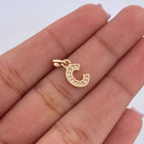 Dije Letra C 0.65gr / 1.4cm / Circones Blancos Oro Amarillo 18K $