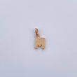 Dije Letra M 0.8gr / 1.5cm / Liso Oro Amarillo 18K $